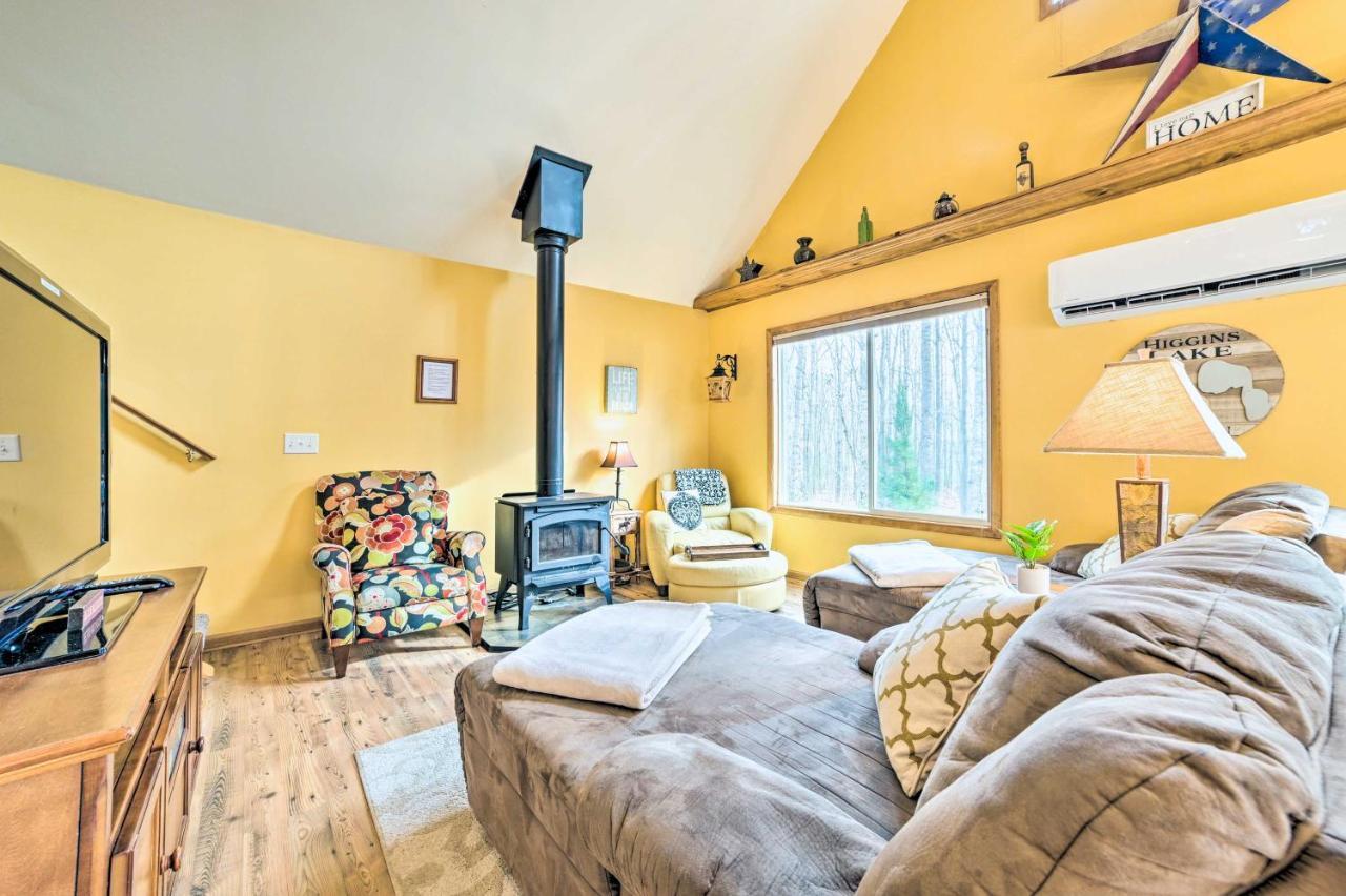 Higgins Lake Retreat - Hike, Swim, Relax! Roscommon ภายนอก รูปภาพ