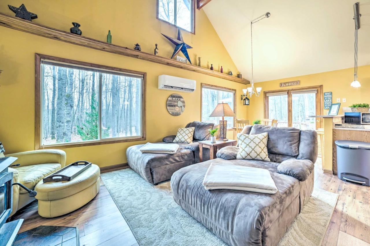 Higgins Lake Retreat - Hike, Swim, Relax! Roscommon ภายนอก รูปภาพ