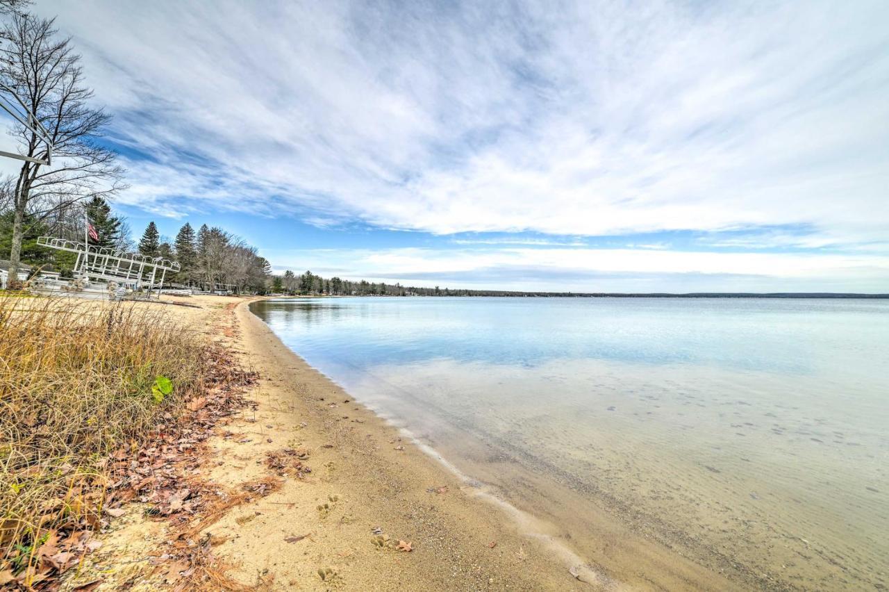 Higgins Lake Retreat - Hike, Swim, Relax! Roscommon ภายนอก รูปภาพ